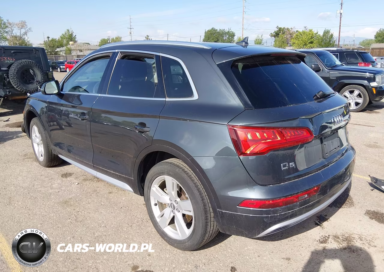 2018 Audi Q5 2.0T Premium-2.0T Tech Premium VIN:WA1BNAFY9J2154896 - 3