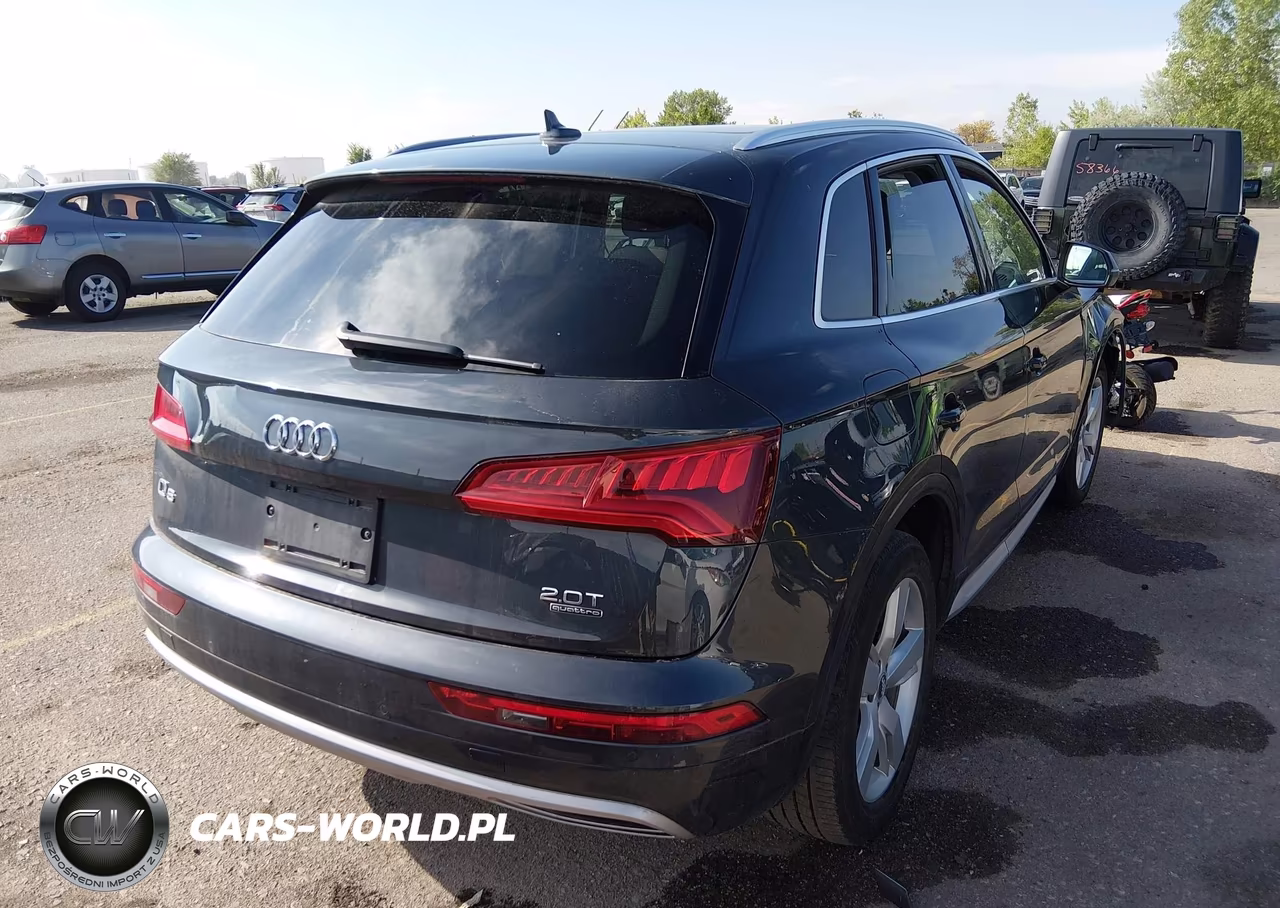 2018 Audi Q5 2.0T Premium-2.0T Tech Premium VIN:WA1BNAFY9J2154896 - 4