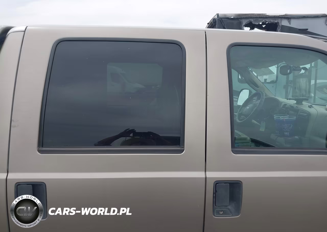 2005 Ford F-350 Lariat-Xl-Xlt VIN:1FTWW31P05EC91972 - 12