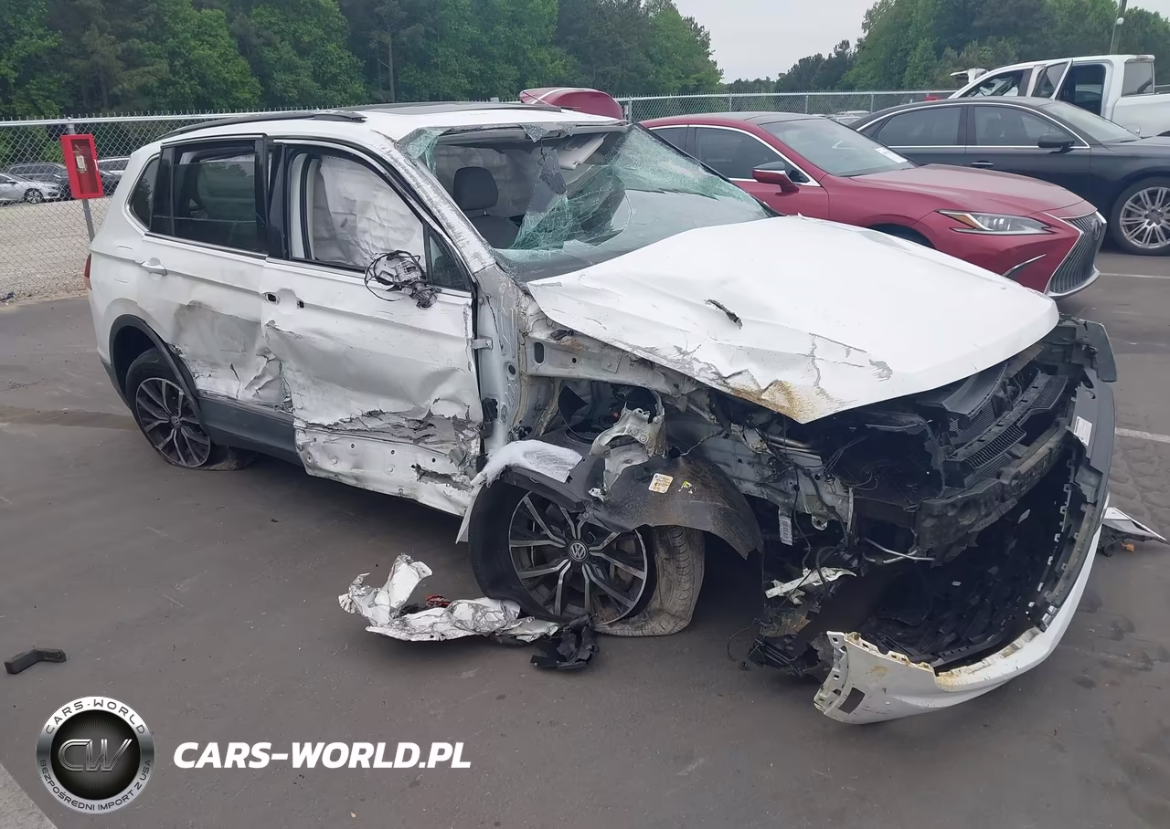 2020 Volkswagen Tiguan 2.0T Se-2.0T Se R-Line Black-2.0T Sel – zdjęcie 1 z 16