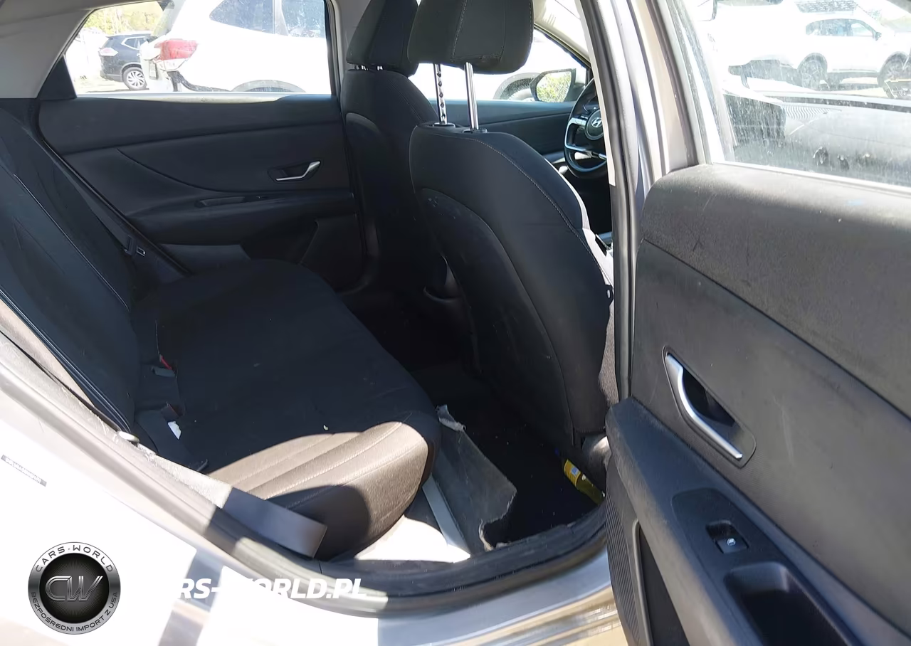2022 Hyundai Elantra Sel VIN:5NPLM4AG0NH074291 - 8