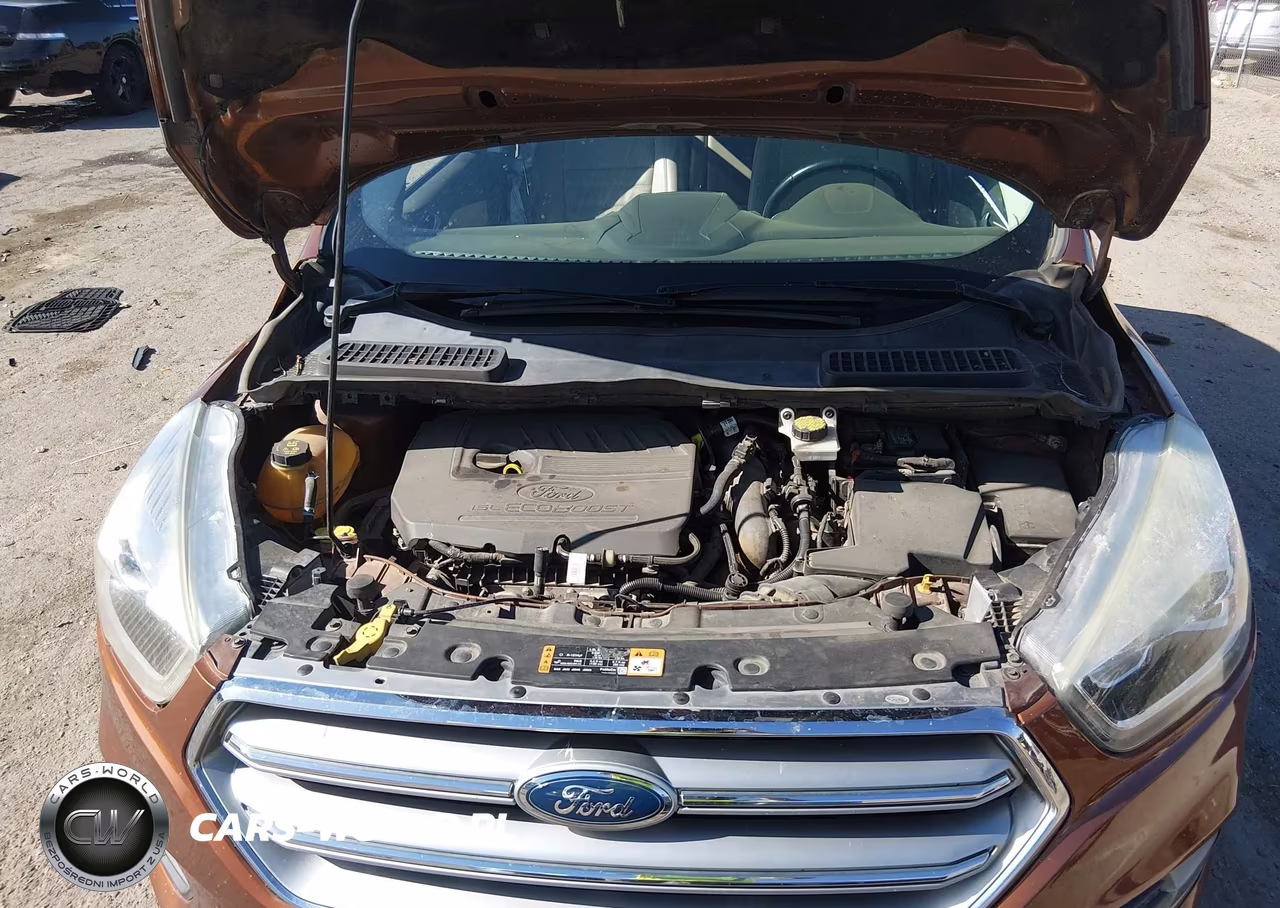 2017 Ford Escape Se VIN:1FMCU0GD8HUB52442 - 10