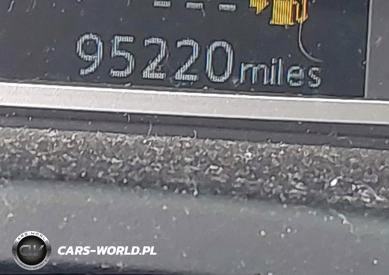 2017 Nissan Sentra Sr VIN:3N1AB7AP2HY216326 - 15