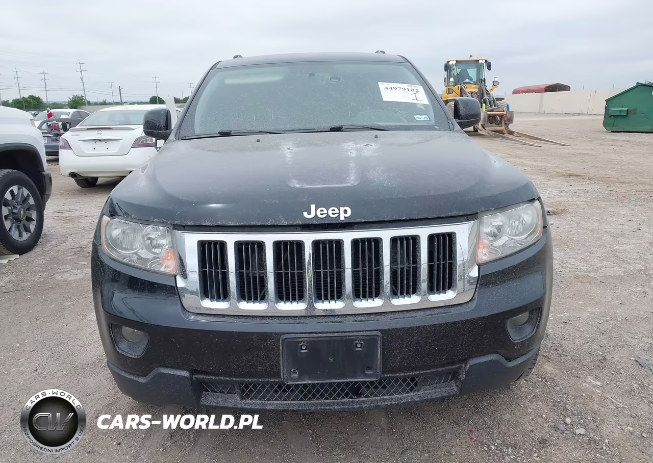 2012 Jeep Grand Cherokee Laredo VIN:1C4RJEAT8CC146062 - 6