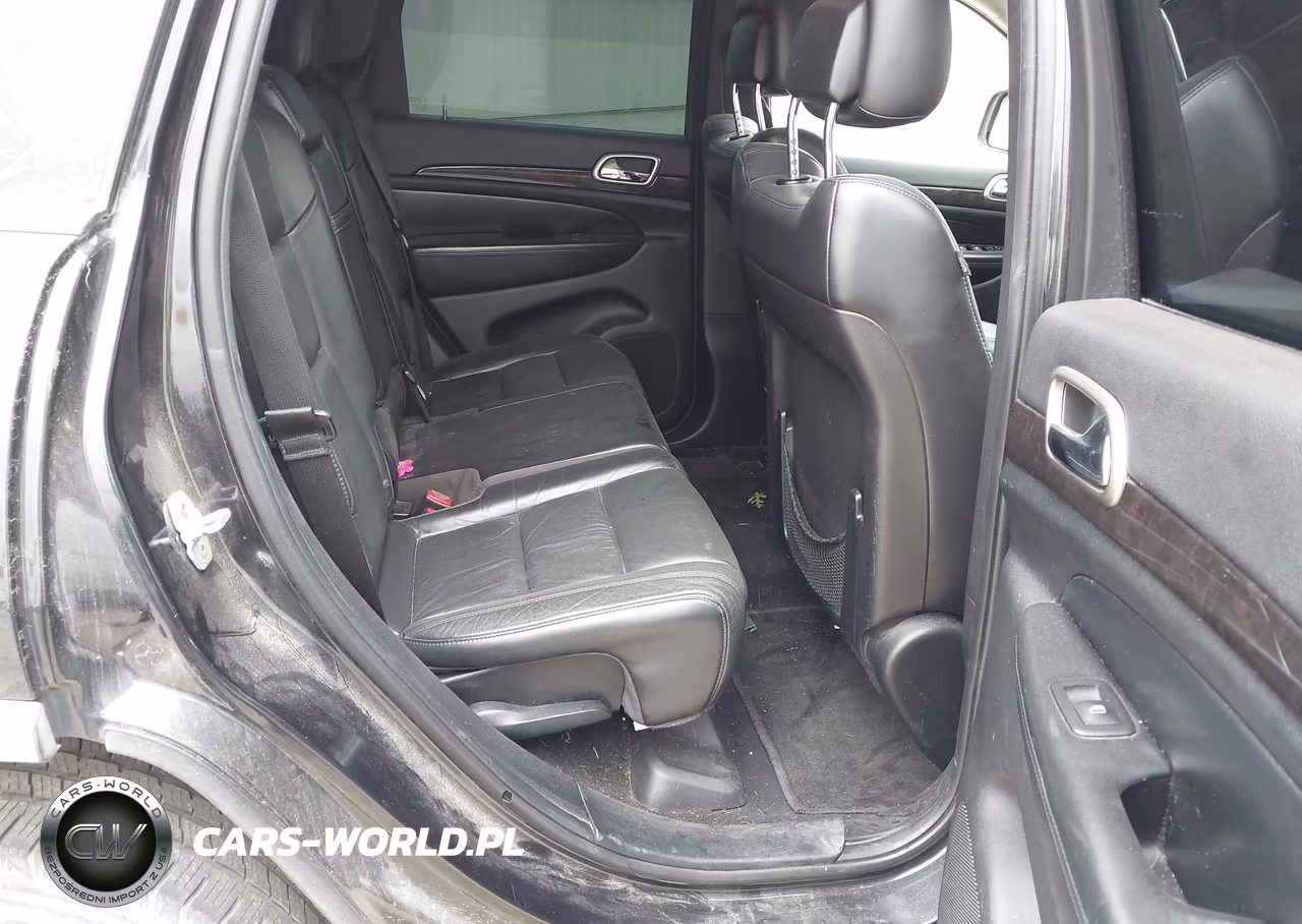 2012 Jeep Grand Cherokee Laredo VIN:1C4RJEAT8CC146062 - 8