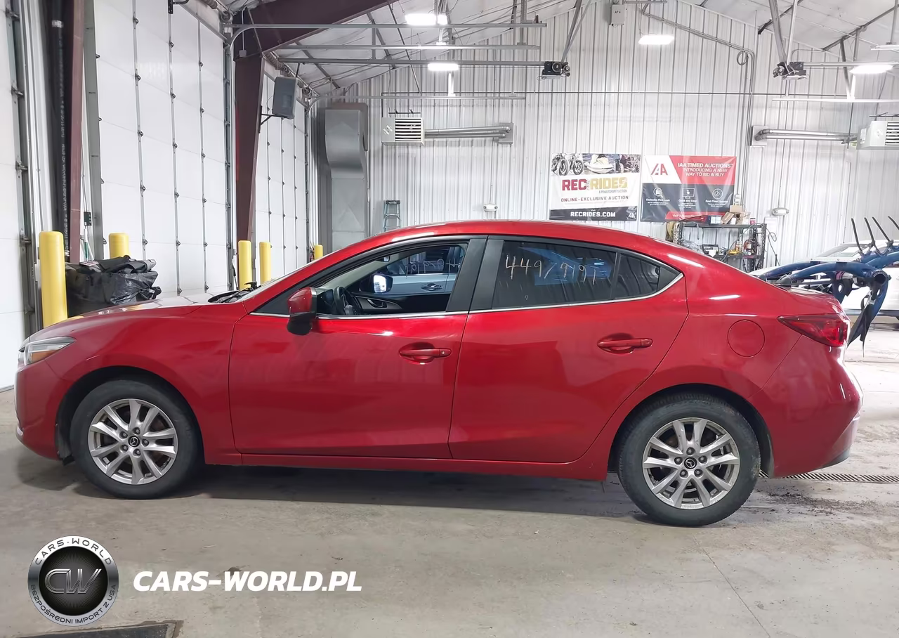 2018 Mazda Mazda3 Sport VIN:3MZBN1U75JM194110 - 14