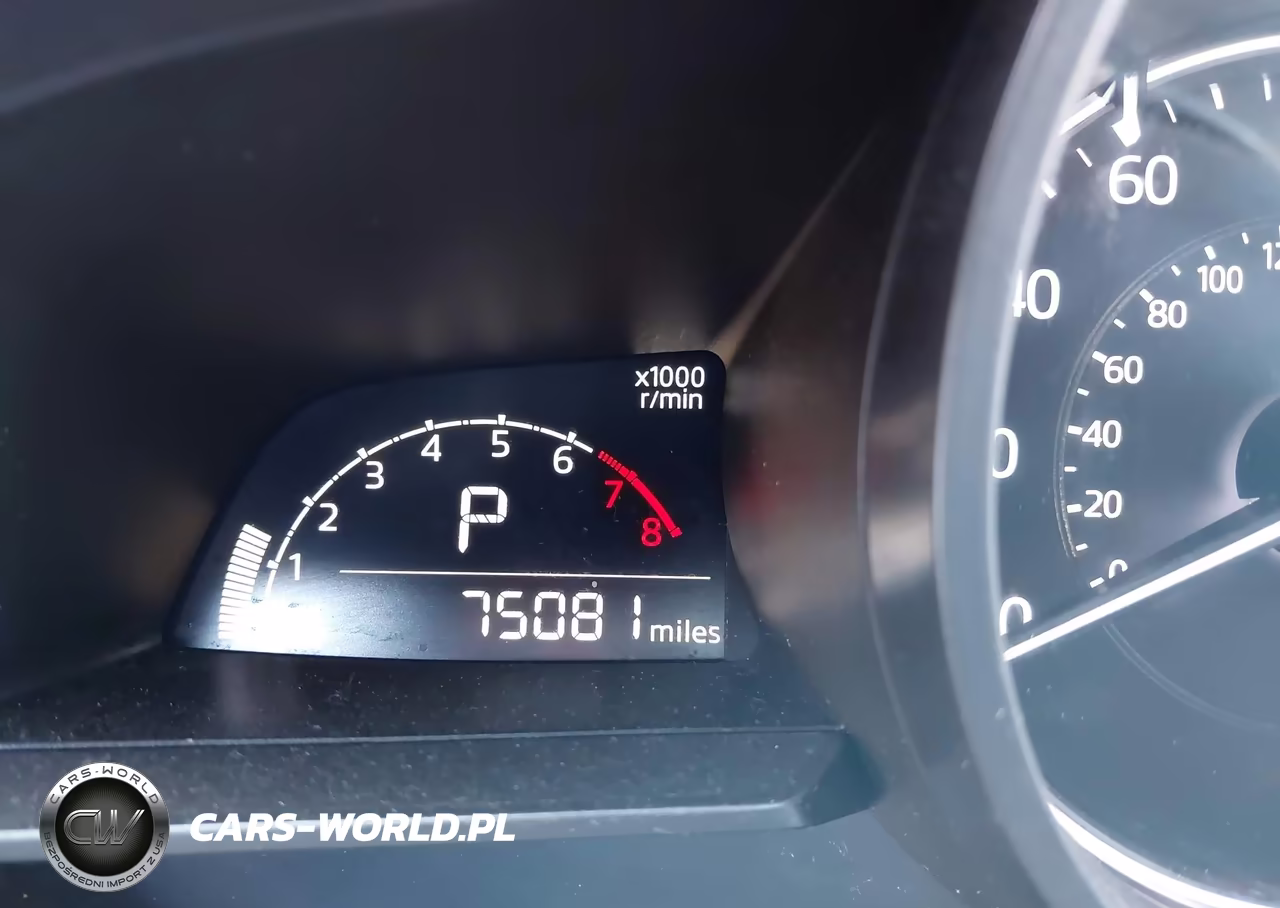 2018 Mazda Mazda3 Sport VIN:3MZBN1U75JM194110 - 15