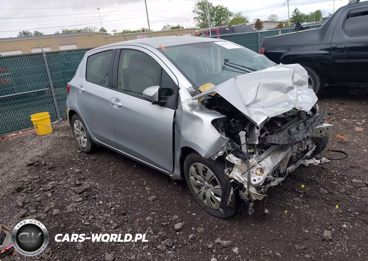 2012 Toyota Yaris Le
