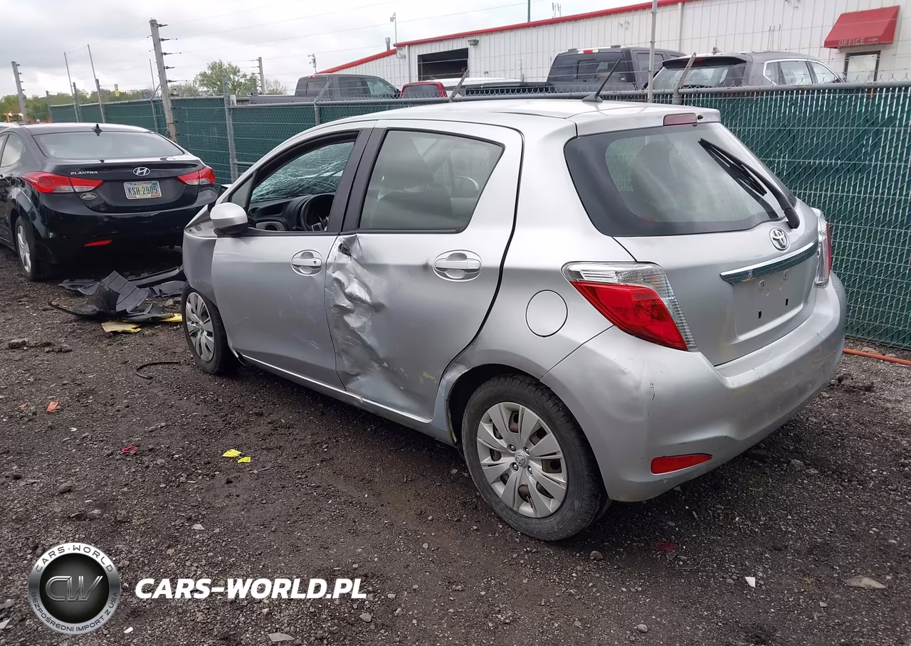 2012 Toyota Yaris Le VIN:JTDKTUD30CD527206 - 3