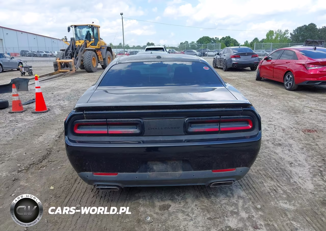 2015 Dodge Challenger R-T VIN:2C3CDZAT5FH500386 - 17