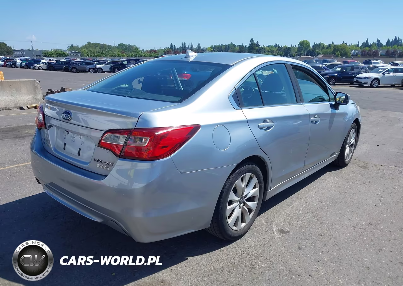 2017 Subaru Legacy 2.5I Premium VIN:4S3BNAC60H3067126 - 4
