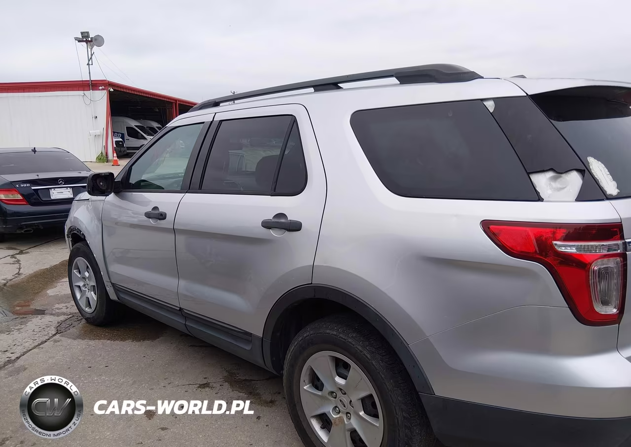 2014 Ford Explorer VIN:1FM5K7B8XEGB51563 - 14