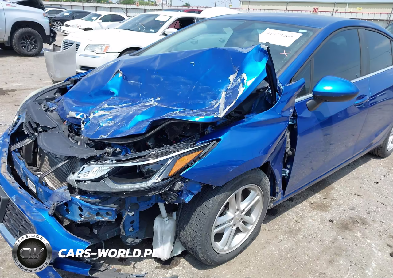 2017 Chevrolet Cruze Lt Auto VIN:1G1BE5SM9H7272369 - 6