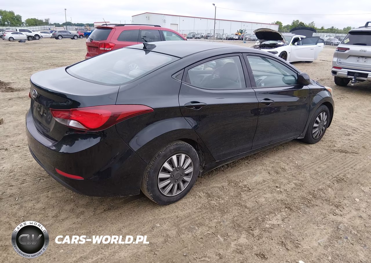 2016 Hyundai Elantra Se VIN:5NPDH4AE5GH755914 - 4