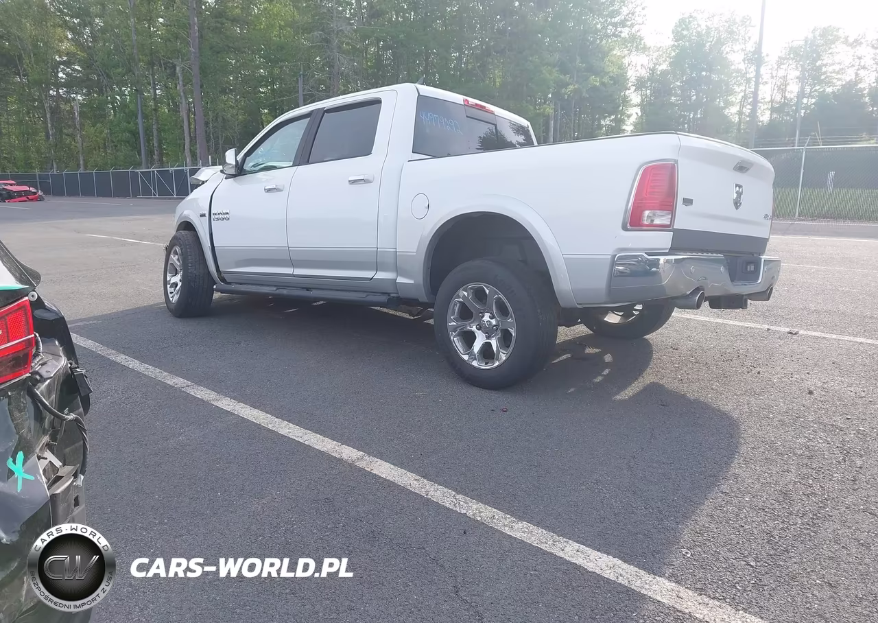2013 Ram 1500 Laramie VIN:1C6RR7NTXDS505683 - 3