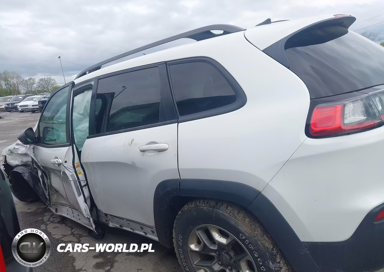 2019 Jeep Cherokee Trailhawk 4X4 VIN:1C4PJMBX6KD183090 - 15
