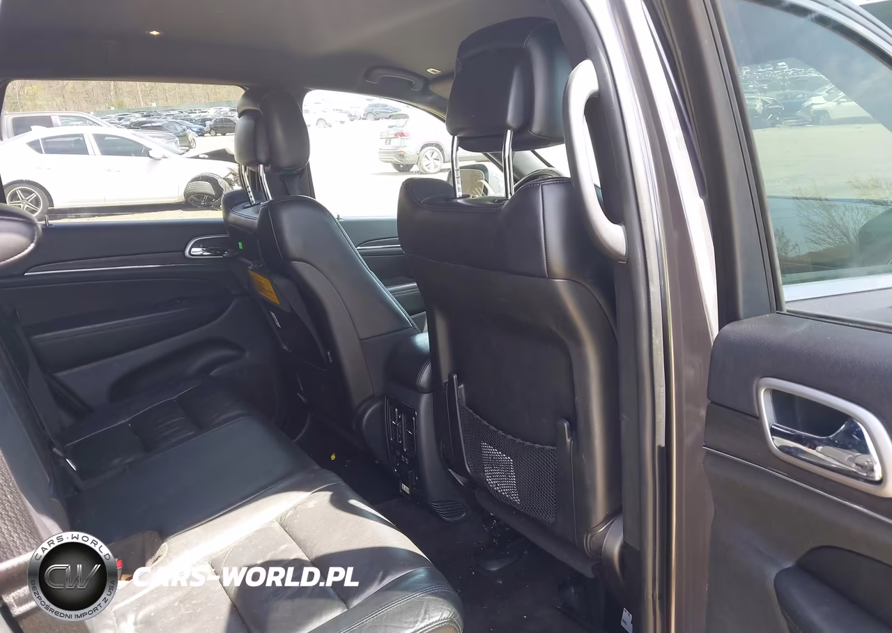 2018 Jeep Grand Cherokee Limited 4X2 VIN:1C4RJEBG8JC400268 - 8