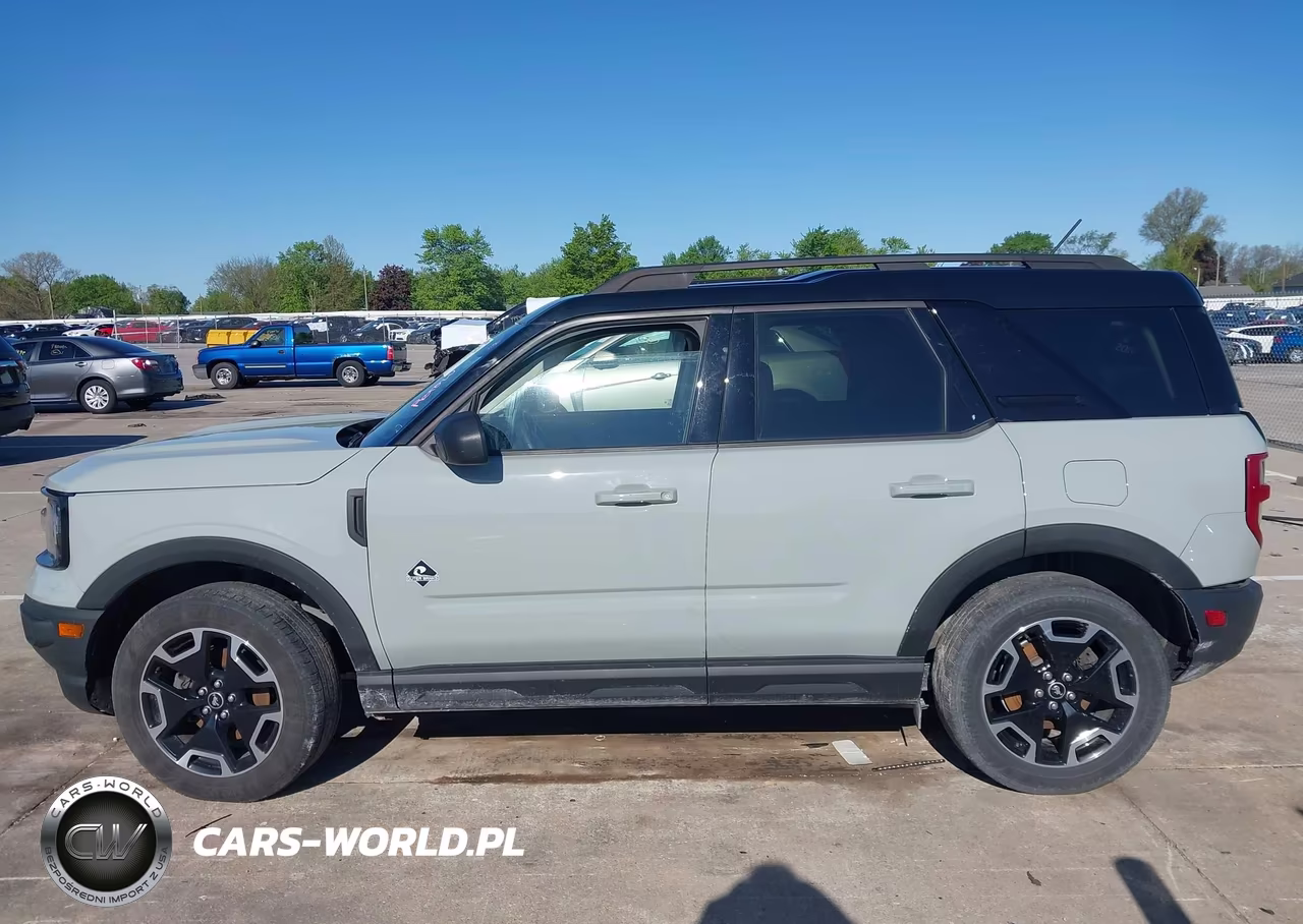 2021 Ford Bronco Sport Outer Banks VIN:3FMCR9C68MRA07044 - 14