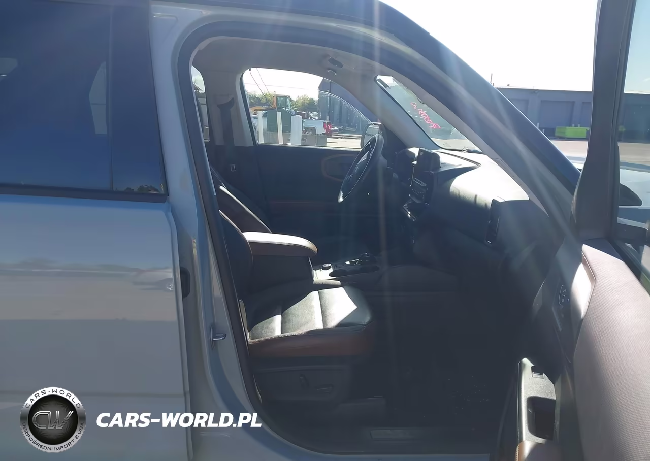 2021 Ford Bronco Sport Outer Banks VIN:3FMCR9C68MRA07044 - 5