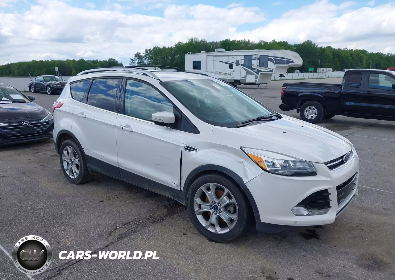 2016 Ford Escape Titanium – zdjęcie 1 z 17