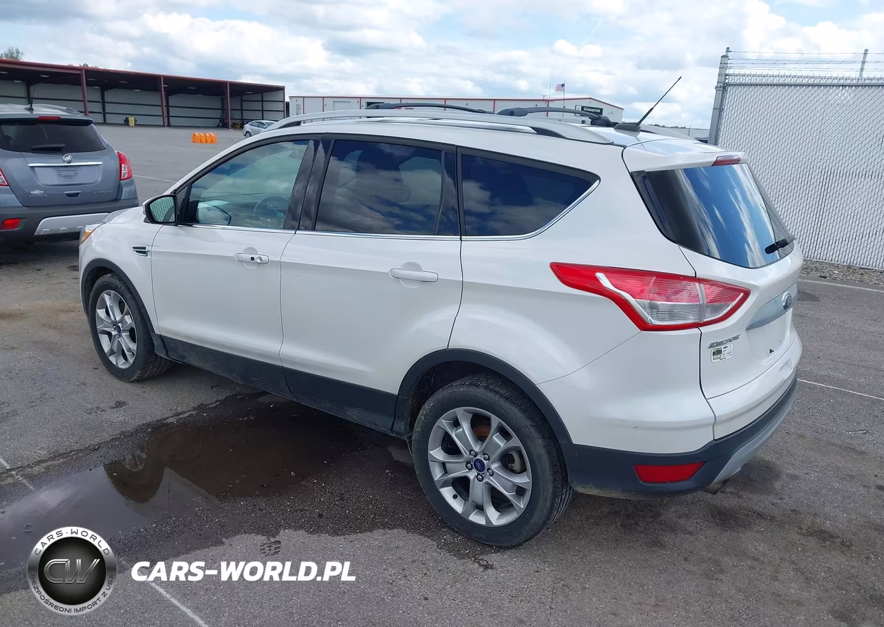 2016 Ford Escape Titanium VIN:1FMCU9J96GUC09910 - 3
