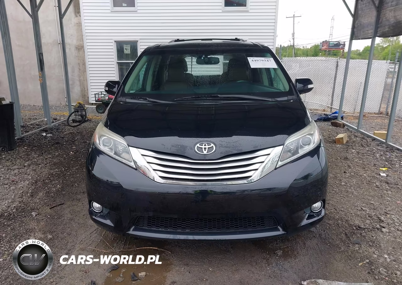 2017 Toyota Sienna Limited Premium 7 Passenger VIN:5TDDZ3DC0HS169876 - 13