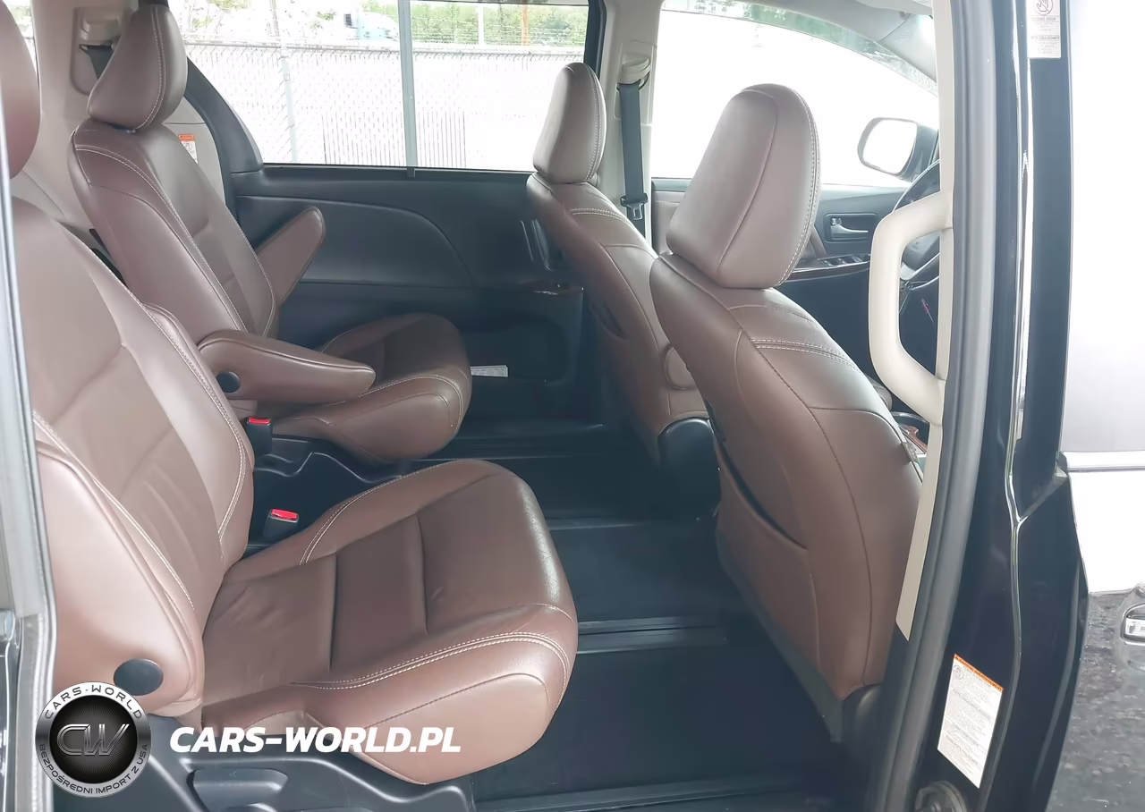 2017 Toyota Sienna Limited Premium 7 Passenger VIN:5TDDZ3DC0HS169876 - 8
