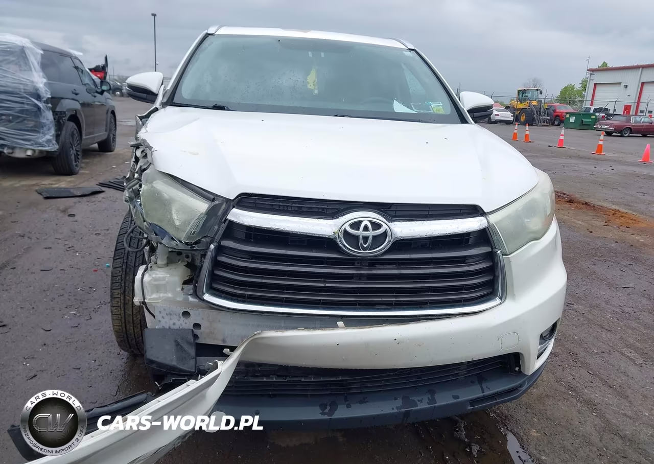 2015 Toyota Highlander Limited V6 VIN:5TDDKRFH2FS138142 - 12