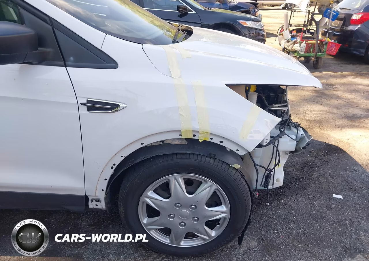 2017 Ford Escape S VIN:1FMCU0F78HUB37306 - 14