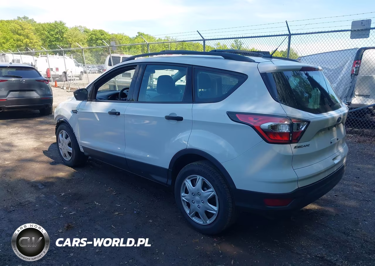 2017 Ford Escape S VIN:1FMCU0F78HUB37306 - 3