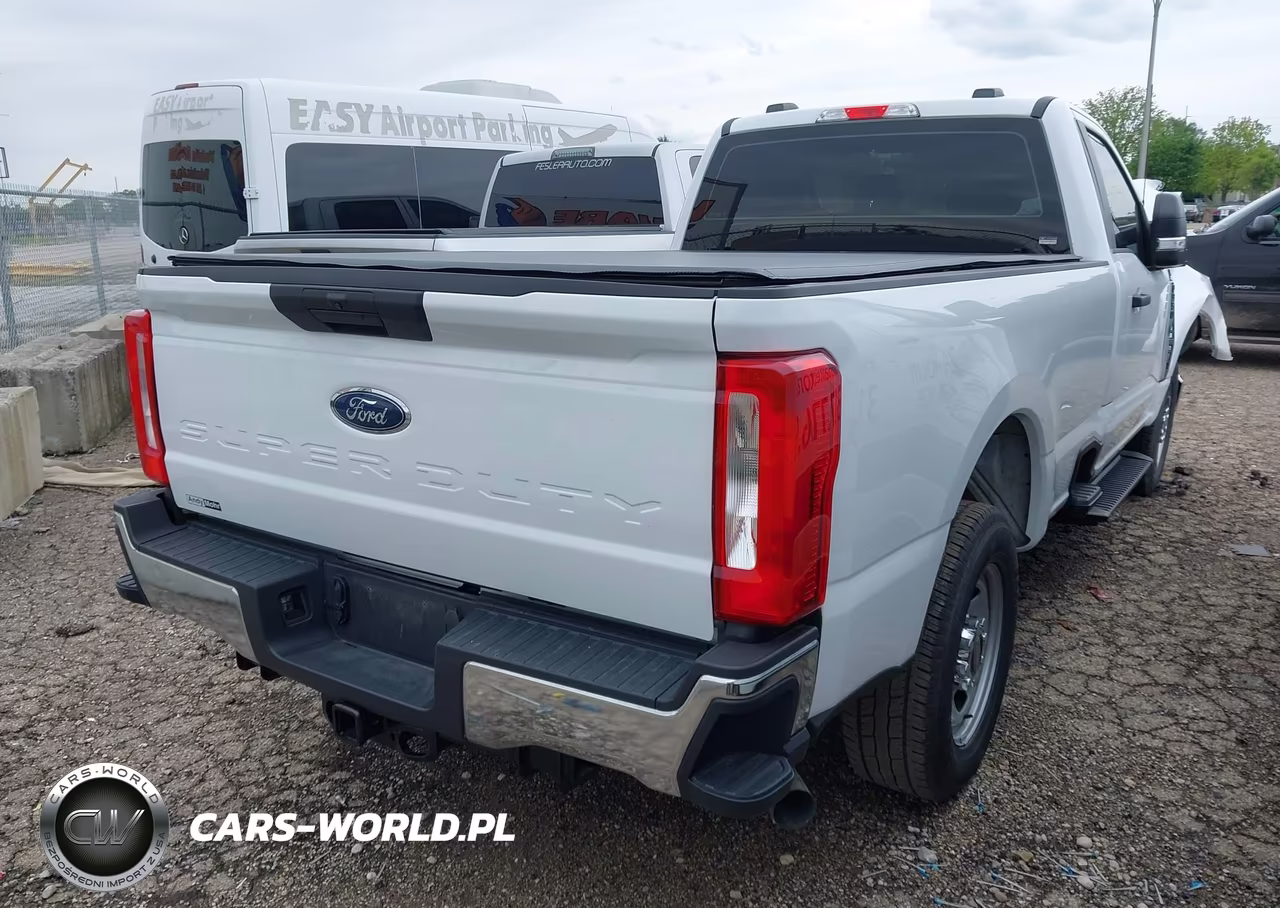 2024 Ford F-350 Xl VIN:1FTRF3AA3REF18022 - 4