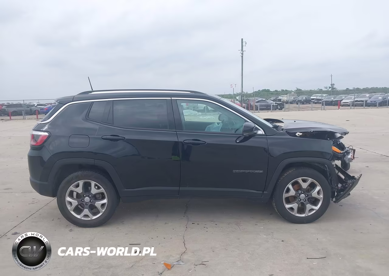 2018 Jeep Compass Limited 4X4 VIN:3C4NJDCB5JT101496 - 13