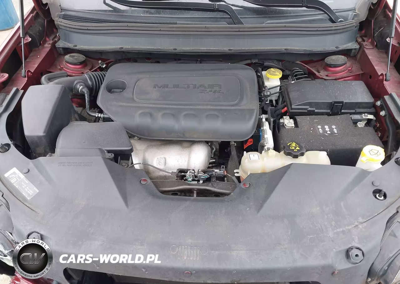 2019 Jeep Cherokee Latitude Fwd VIN:1C4PJLCB1KD325178 - 10