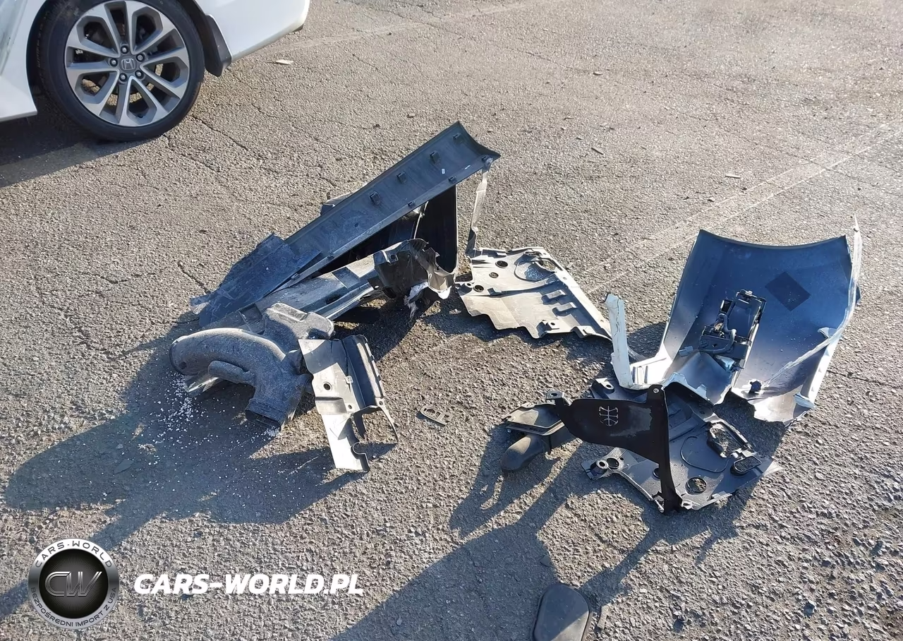 2013 Honda Accord Sport VIN:1HGCR2F5XDA214187 - 12