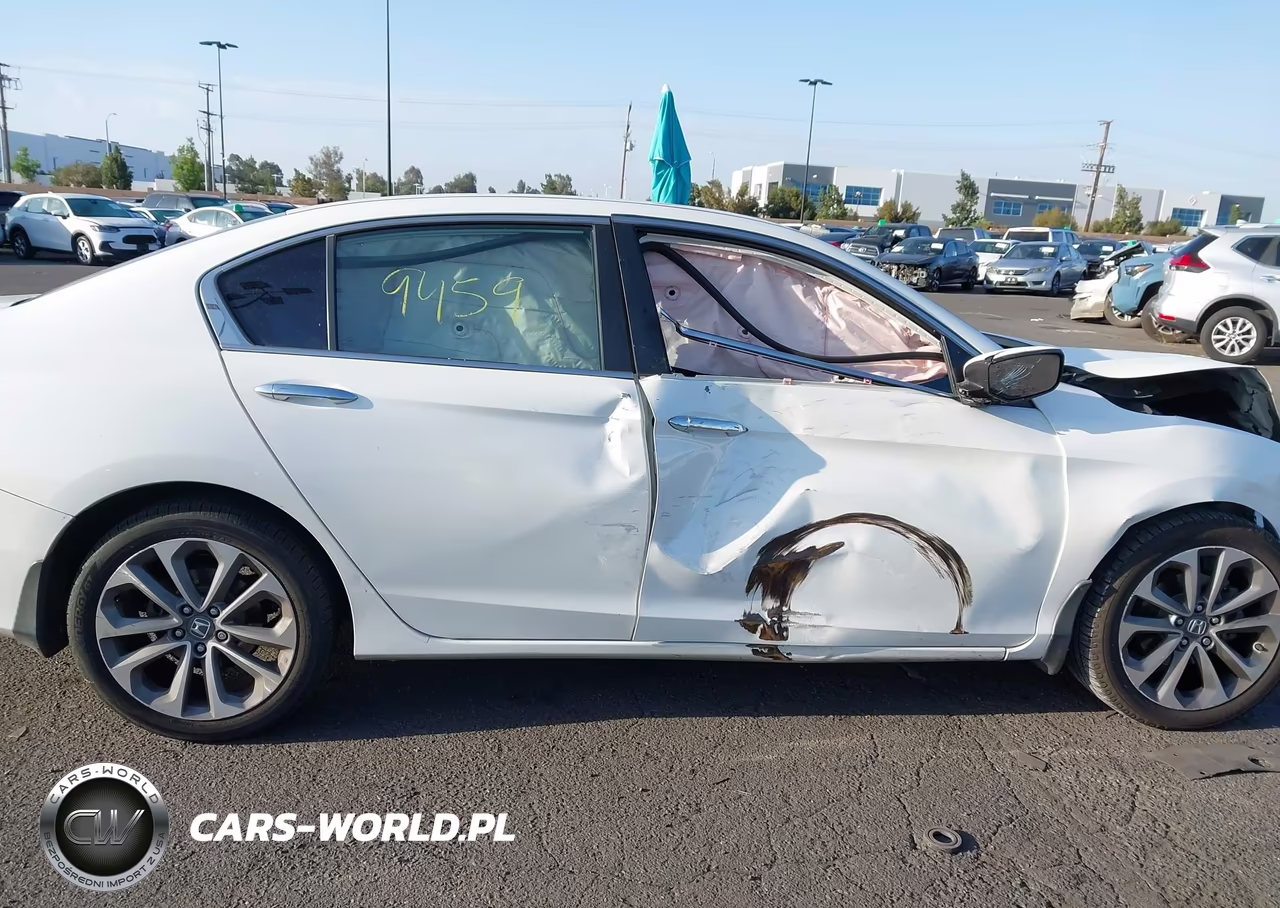 2013 Honda Accord Sport VIN:1HGCR2F5XDA214187 - 14