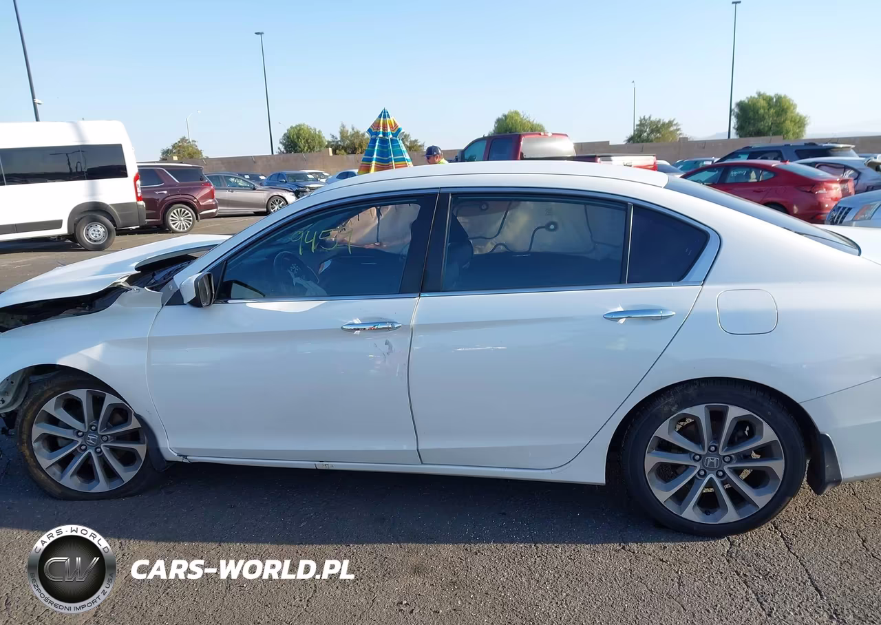 2013 Honda Accord Sport VIN:1HGCR2F5XDA214187 - 15