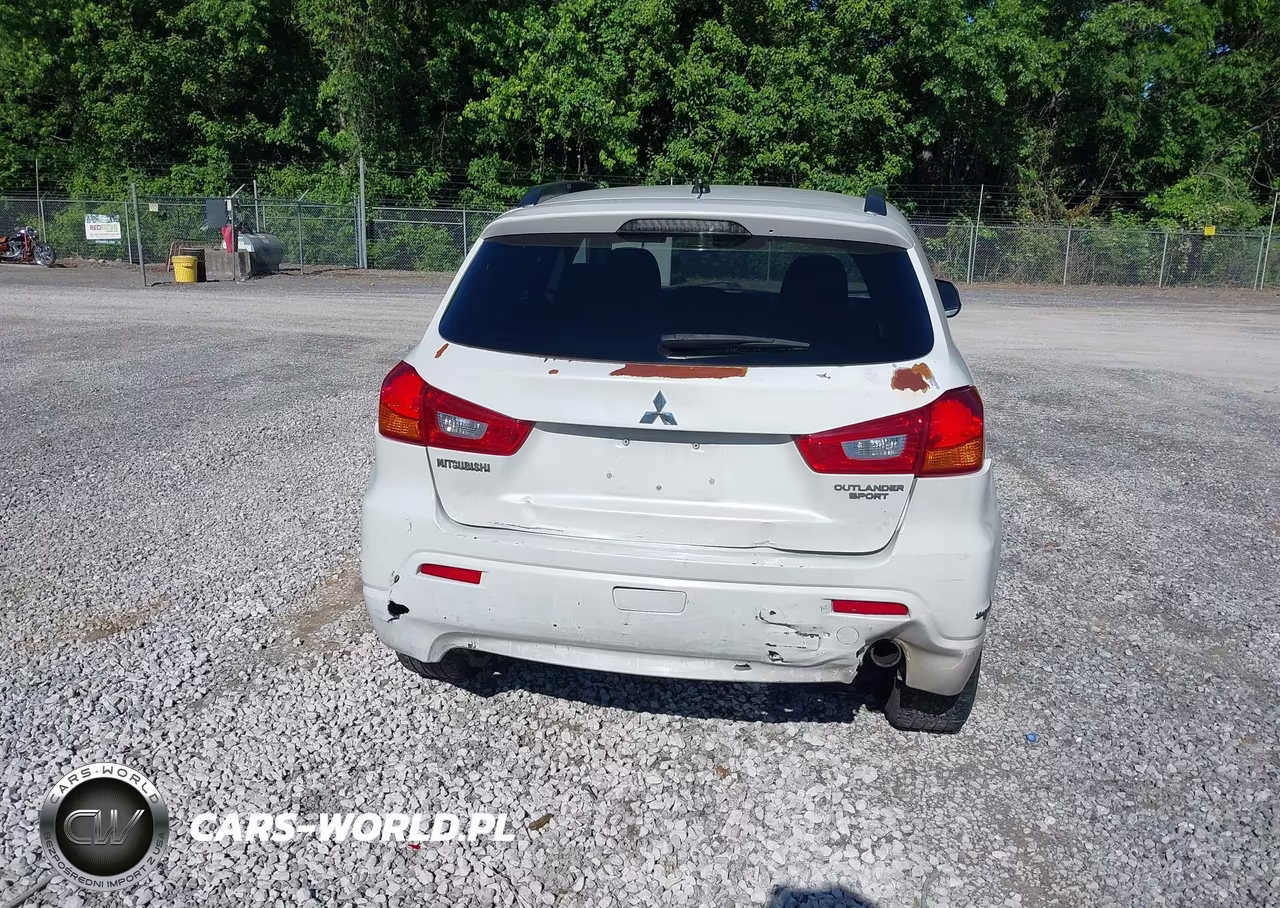 2011 Mitsubishi Outlander Sport Se VIN:JA4AP4AU7BZ013717 - 6