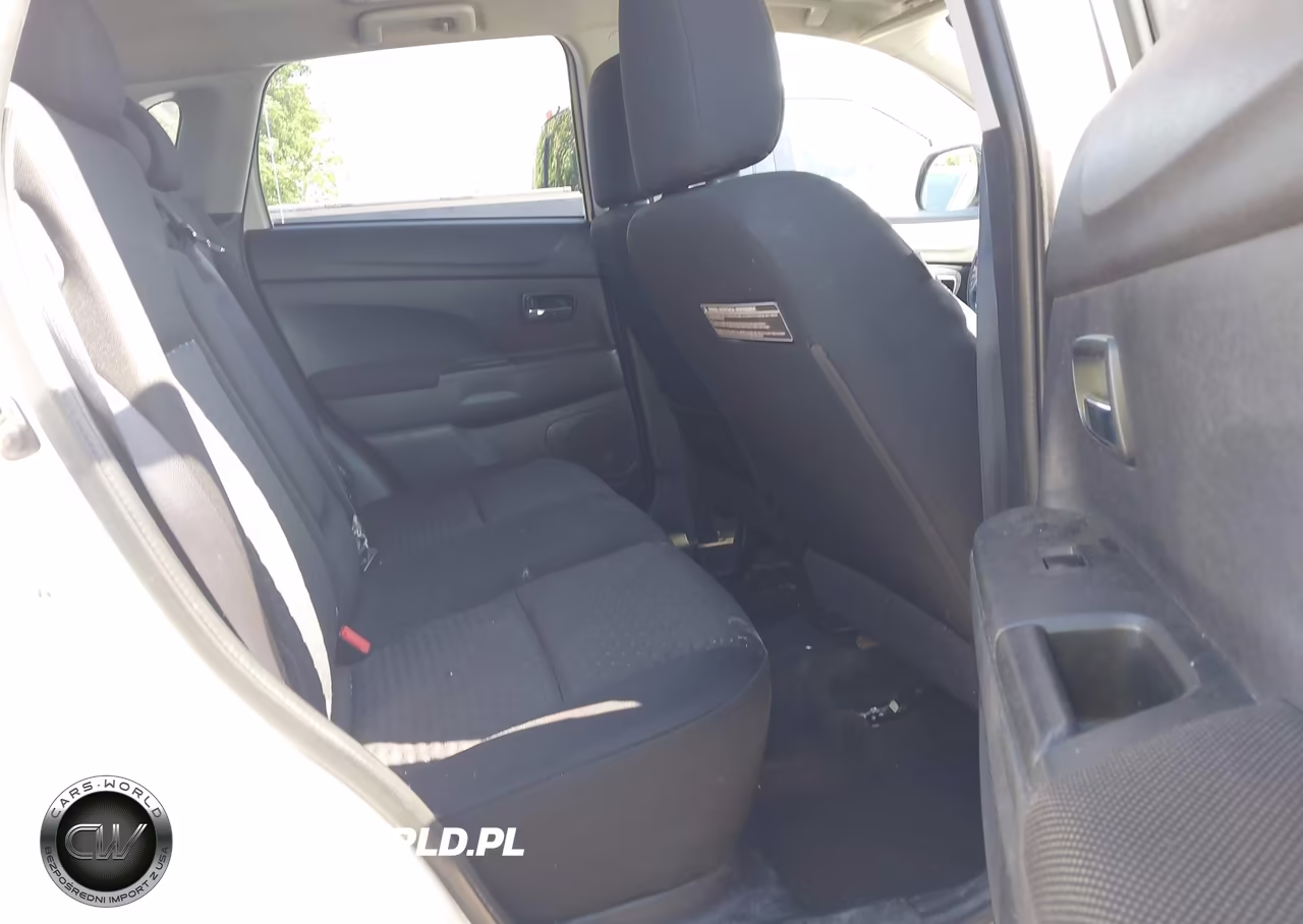 2011 Mitsubishi Outlander Sport Se VIN:JA4AP4AU7BZ013717 - 8