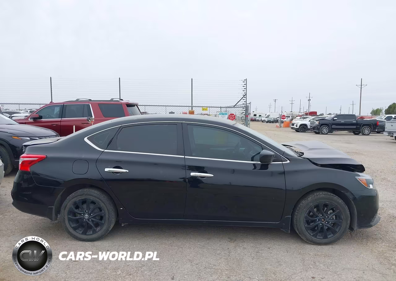 2018 Nissan Sentra S VIN:3N1AB7AP7JY312183 - 13