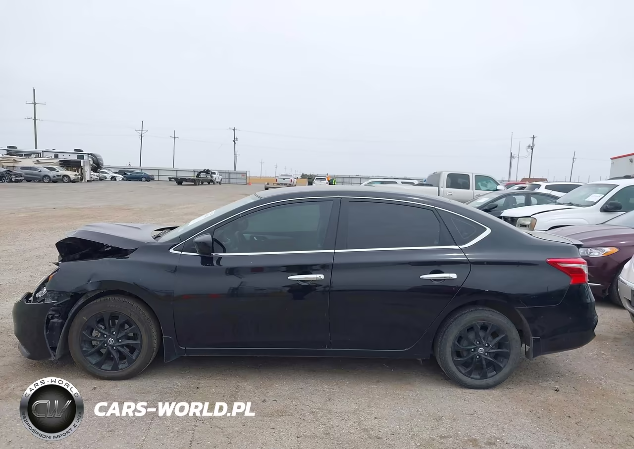 2018 Nissan Sentra S VIN:3N1AB7AP7JY312183 - 14