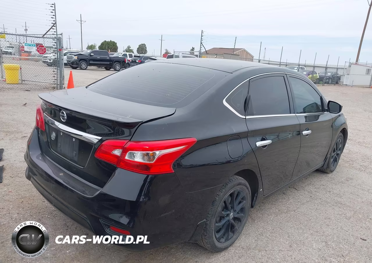 2018 Nissan Sentra S VIN:3N1AB7AP7JY312183 - 4