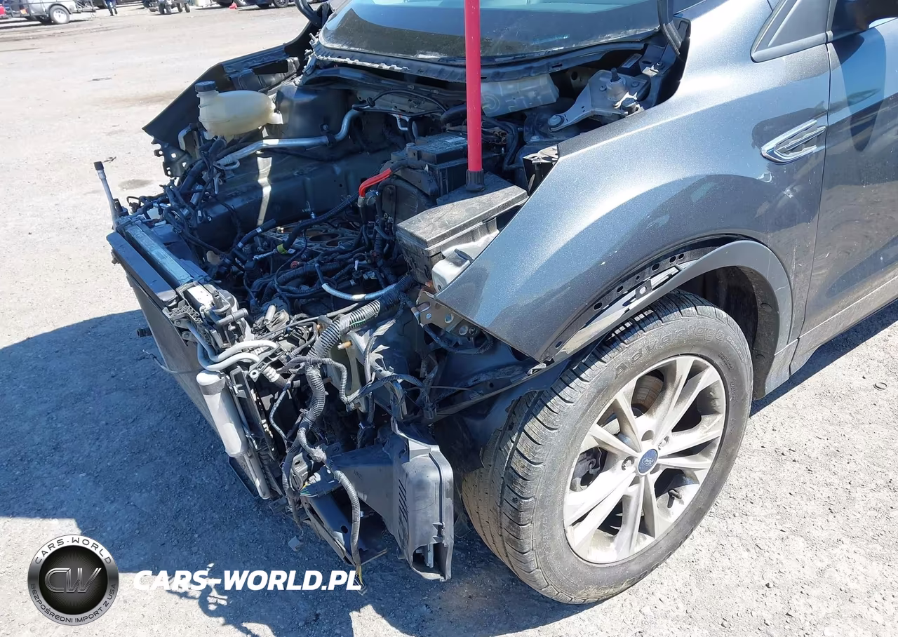 2017 Ford Escape Se VIN:1FMCU9GD1HUA10437 - 6