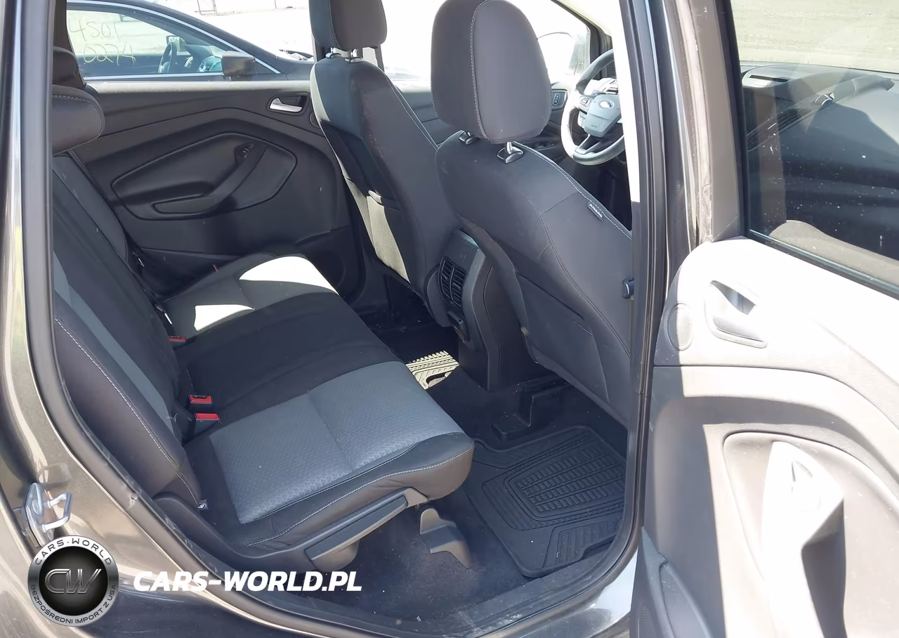 2017 Ford Escape Se VIN:1FMCU9GD1HUA10437 - 8