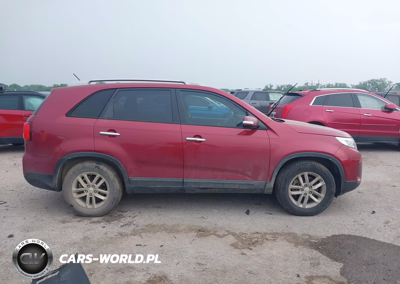 2015 Kia Sorento Lx VIN:5XYKT4A60FG565197 - 13