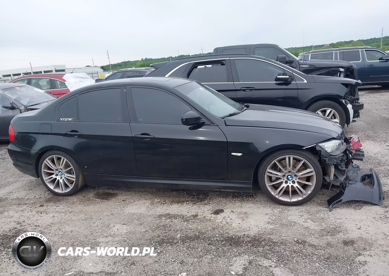 2010 BMW 335I VIN:WBAPM7G5XANL89406 - 13