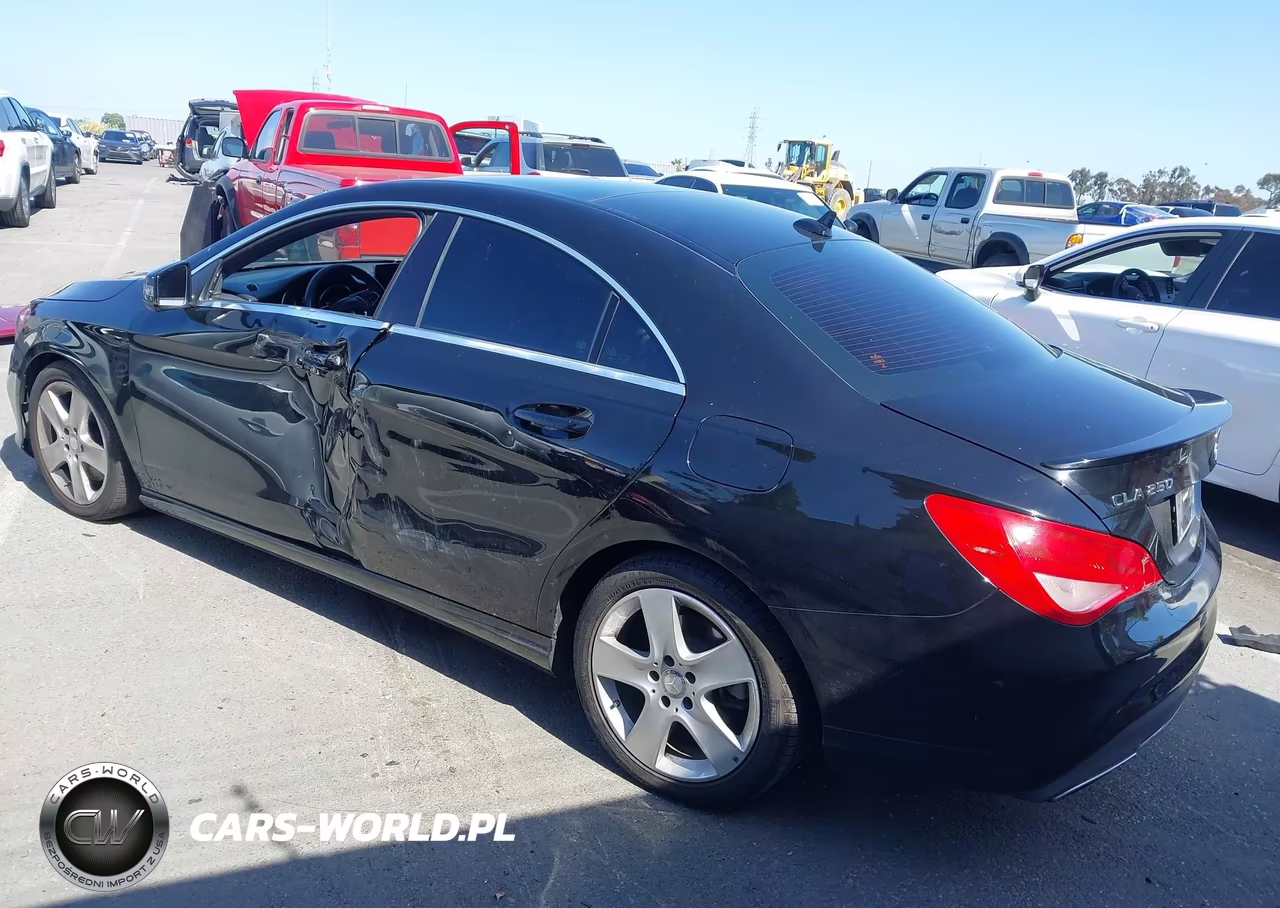 2018 Mercedes-Benz Cla 250 VIN:WDDSJ4EB5JN505436 - 3