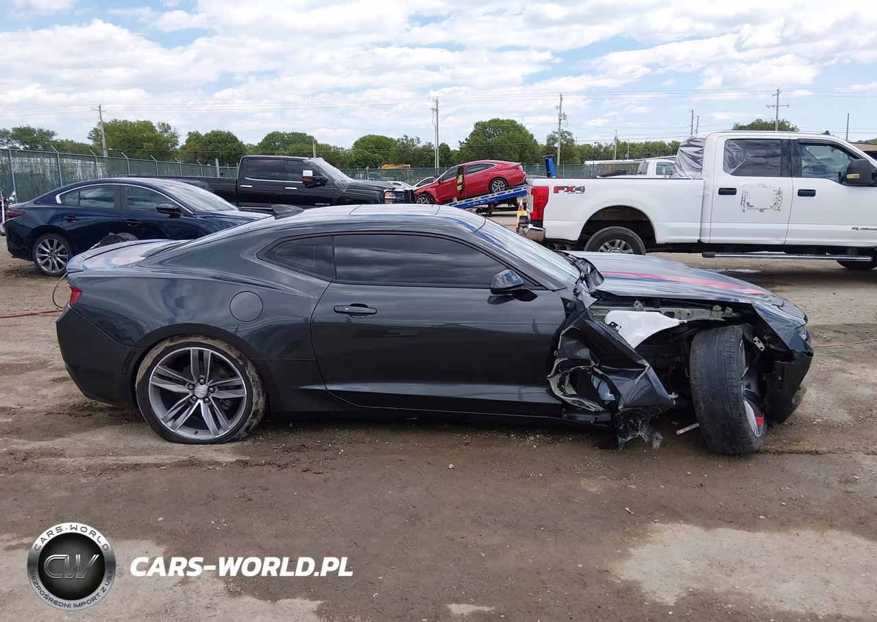 2018 Chevrolet Camaro 1Lt VIN:1G1FB1RS9J0125345 - 13