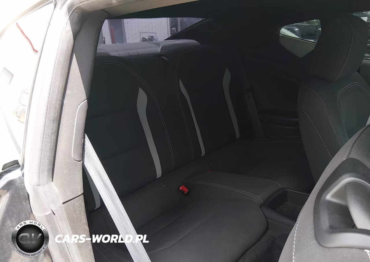2018 Chevrolet Camaro 1Lt VIN:1G1FB1RS9J0125345 - 8