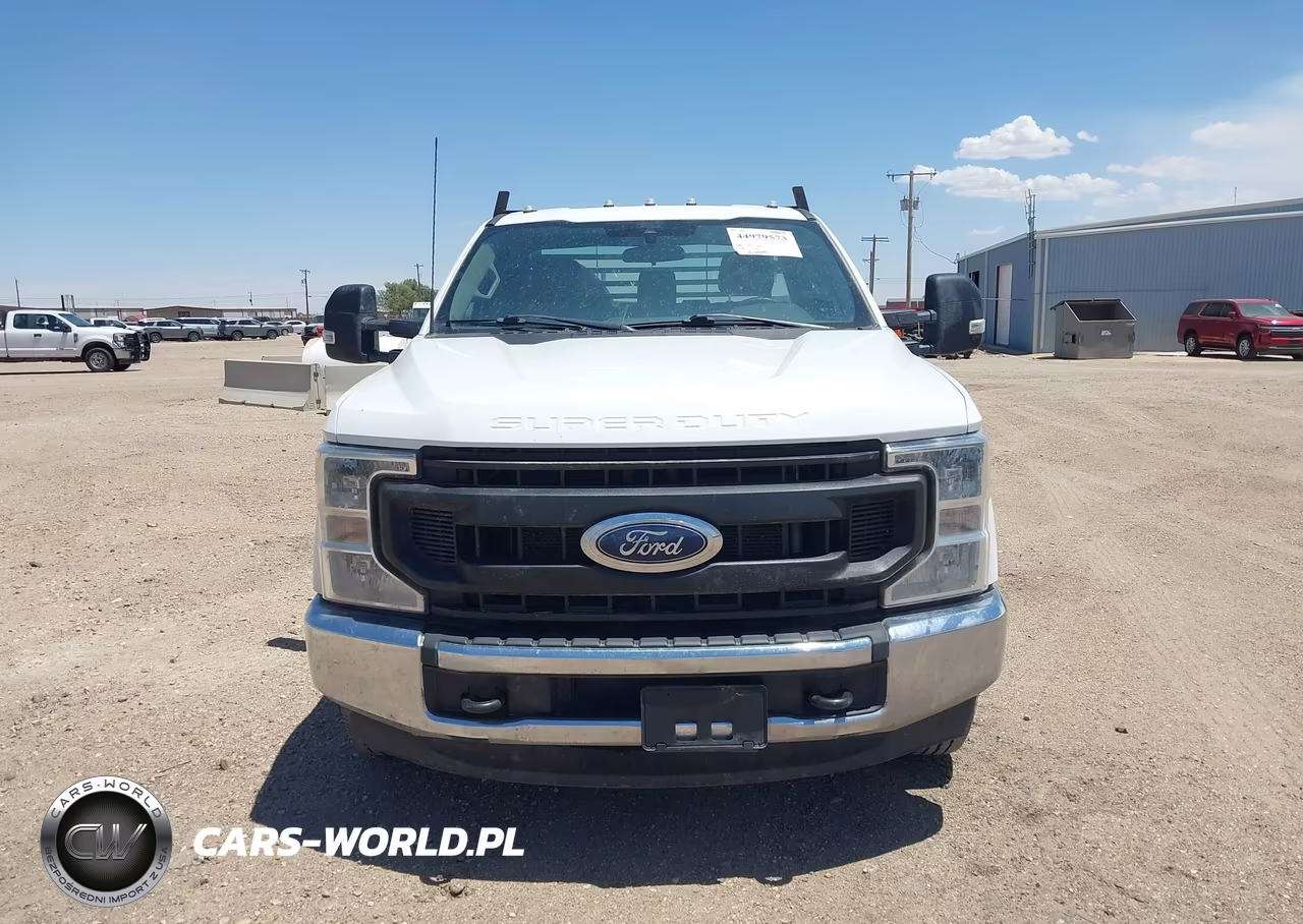 2022 Ford F-350 Chassis Xl VIN:1FDRF3G63NEG40274 - 12