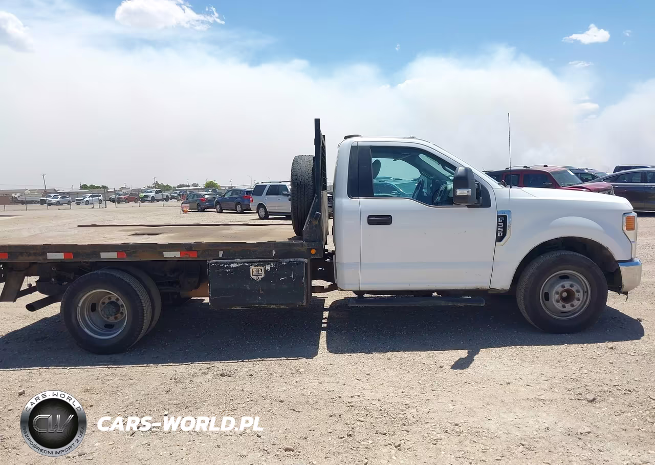 2022 Ford F-350 Chassis Xl VIN:1FDRF3G63NEG40274 - 13